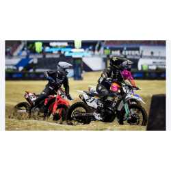 MONSTER ENERGY SUPERCROSS 6 PS5