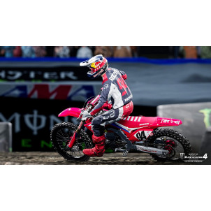 MONSTER ENERGY SUPERCROSS 4 PS5