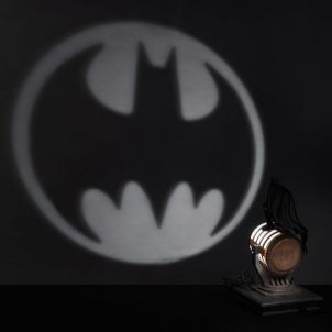 LAMPE DC COMICS PVC STATUE BAT-SIGNAL AVEC BATMAN - (HAUT: 27CM)