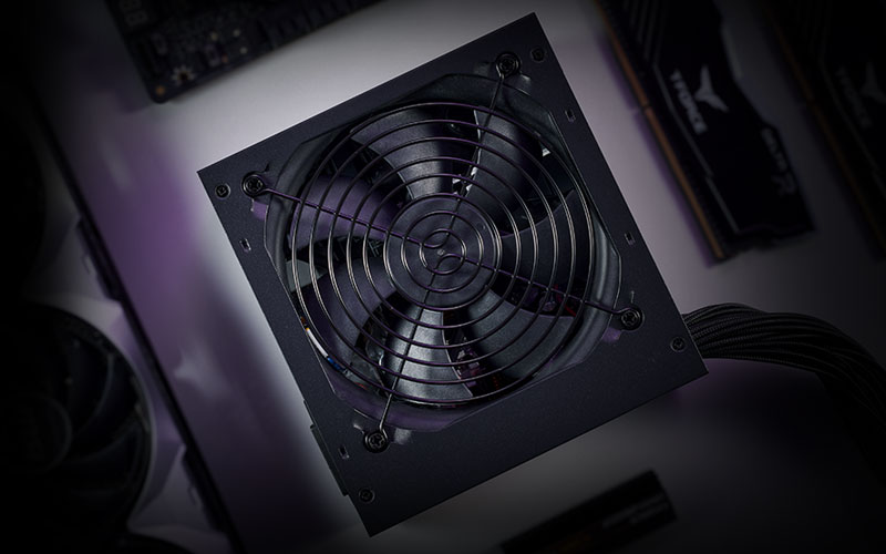 Image de l'alimentation MWE Bronze 750 V3