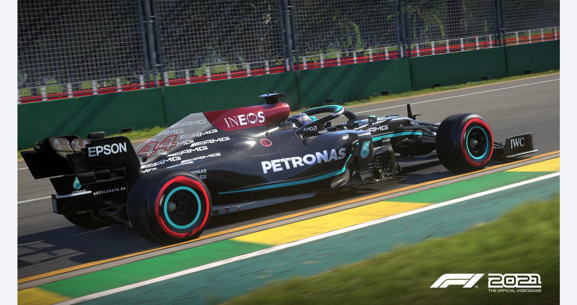 Course de F1 avec des voitures de légende