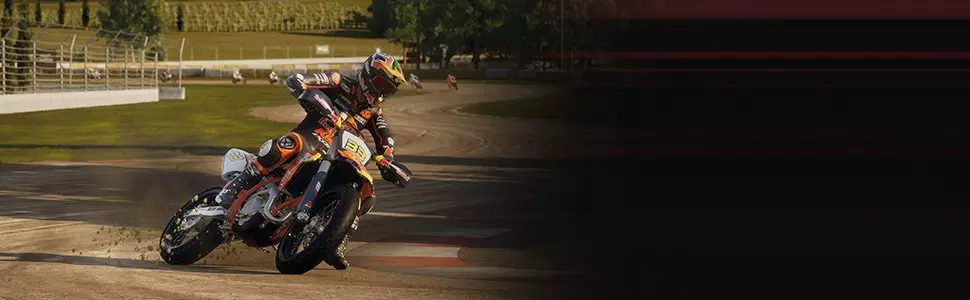 Minibikes sur la piste avec des couleurs et designs vibrants